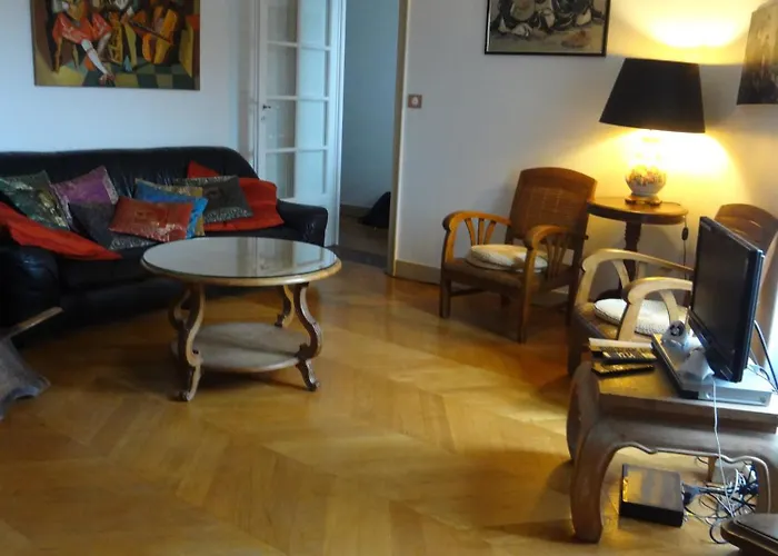 Les 1001 Nuits Guest house