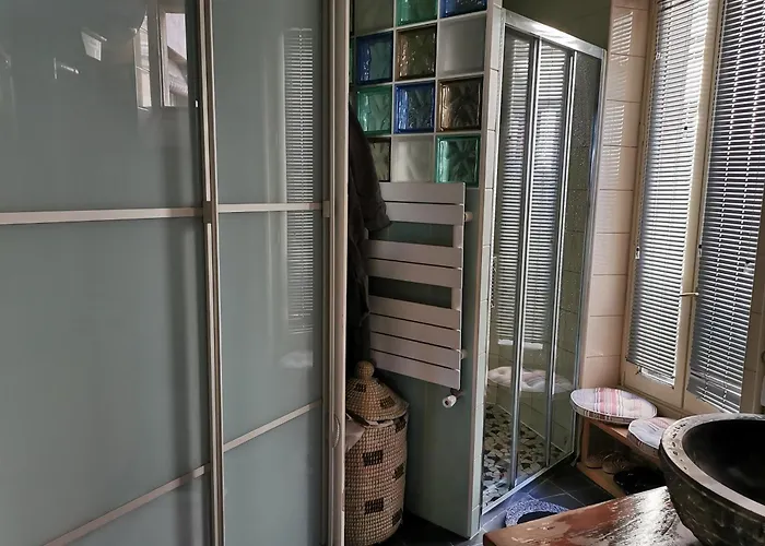 Guest house Les 1001 Nuits Paris